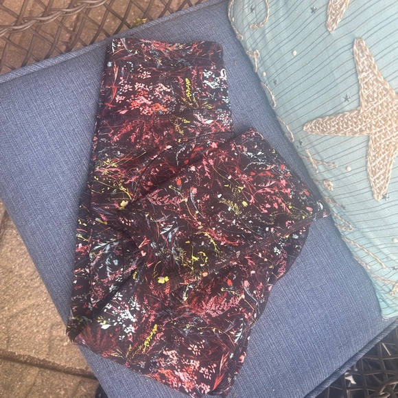 Lululemon Invigorate High-Rise Tight 25"Foliage Overlay Multi - - Picture 12 of 12